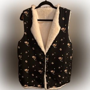 Matilda Jane, reversible vest - women’s large - no tags -like new